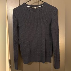 Uniqlo navy sweater